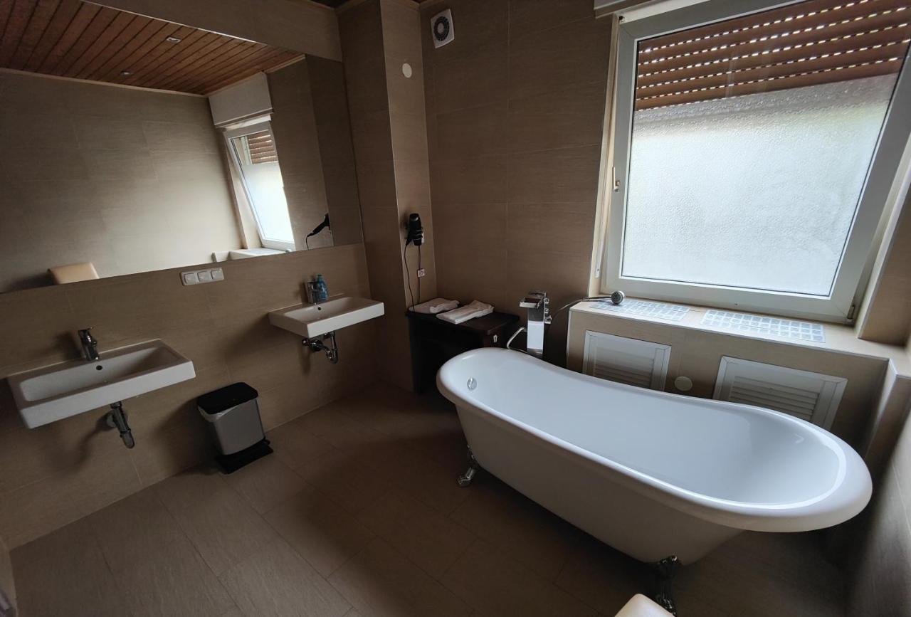 Wasserturm Hotel Манхайм Екстериор снимка